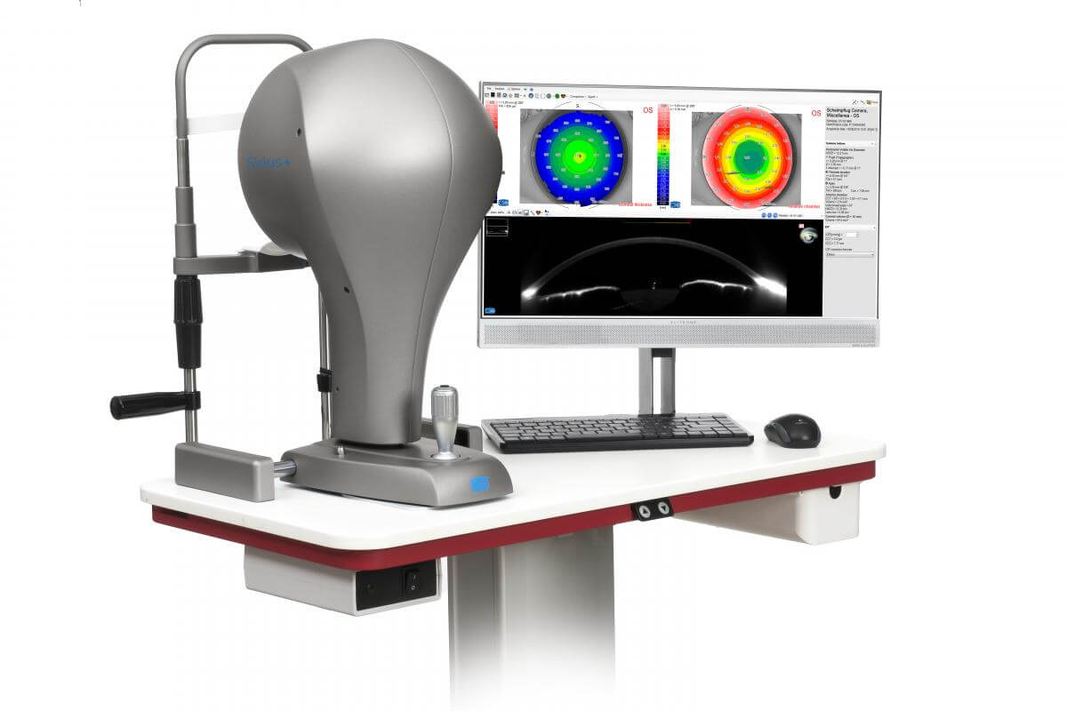 CSO SIRIUS+ corneal topographer and tomographer